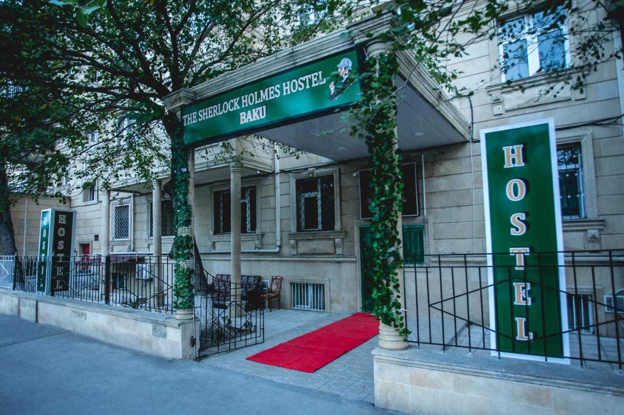 Sherlock Holmes Hostel Baku Exteriör bild