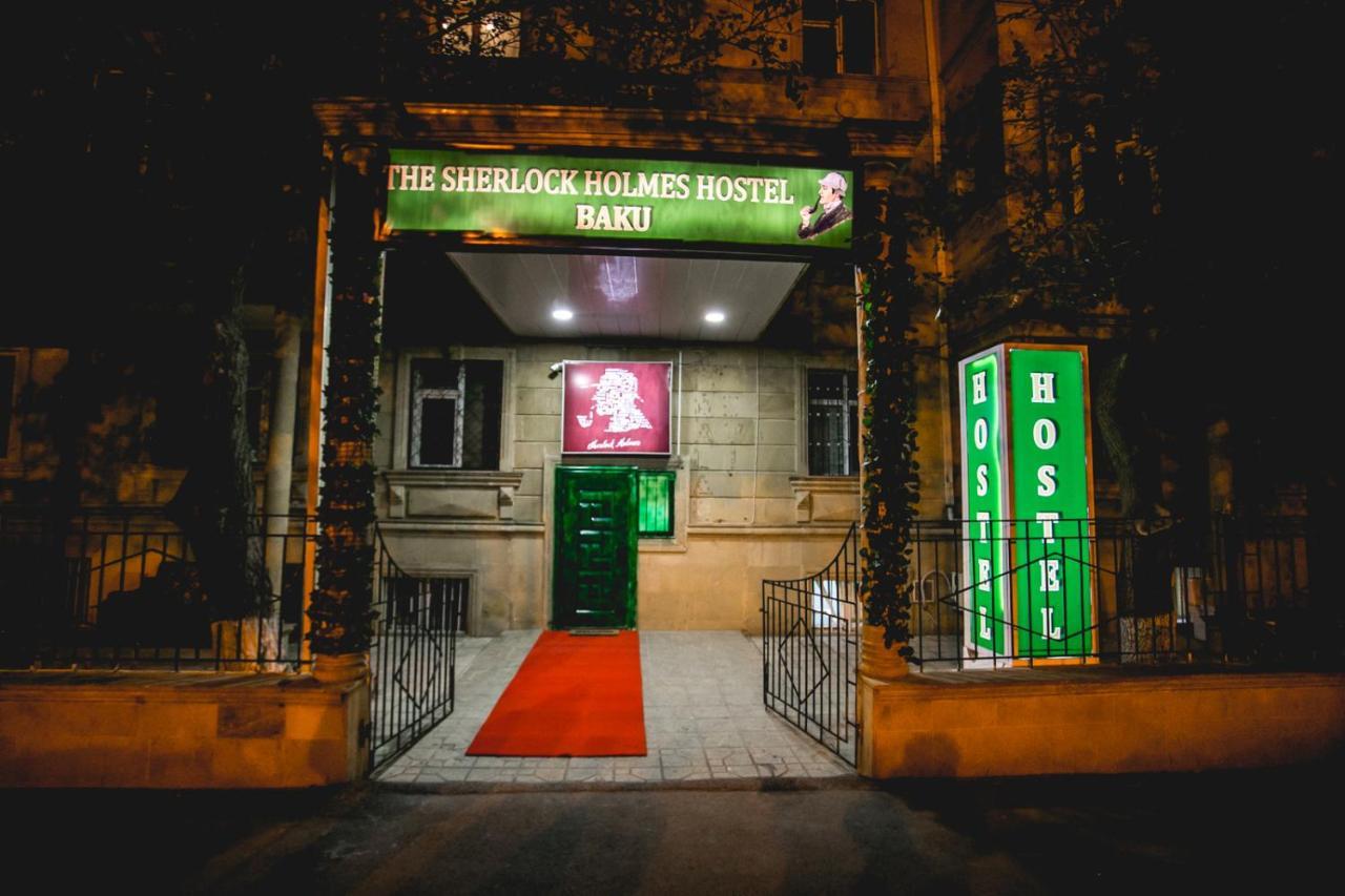 Sherlock Holmes Hostel Baku Exteriör bild