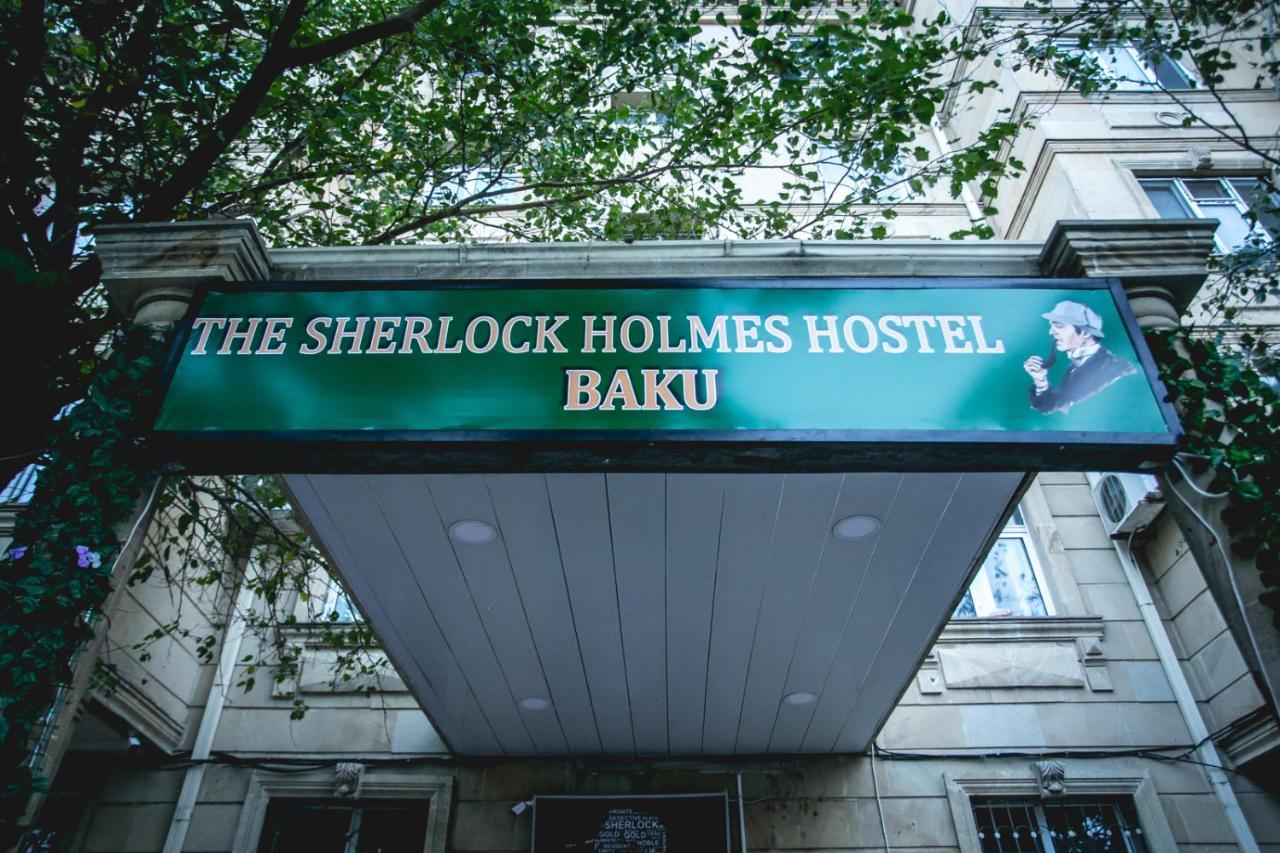Sherlock Holmes Hostel Baku Exteriör bild